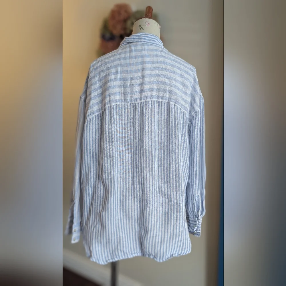 Nicole Miller Blue and White Striped Long Sleeve‎ Top - Picture 5 of 9